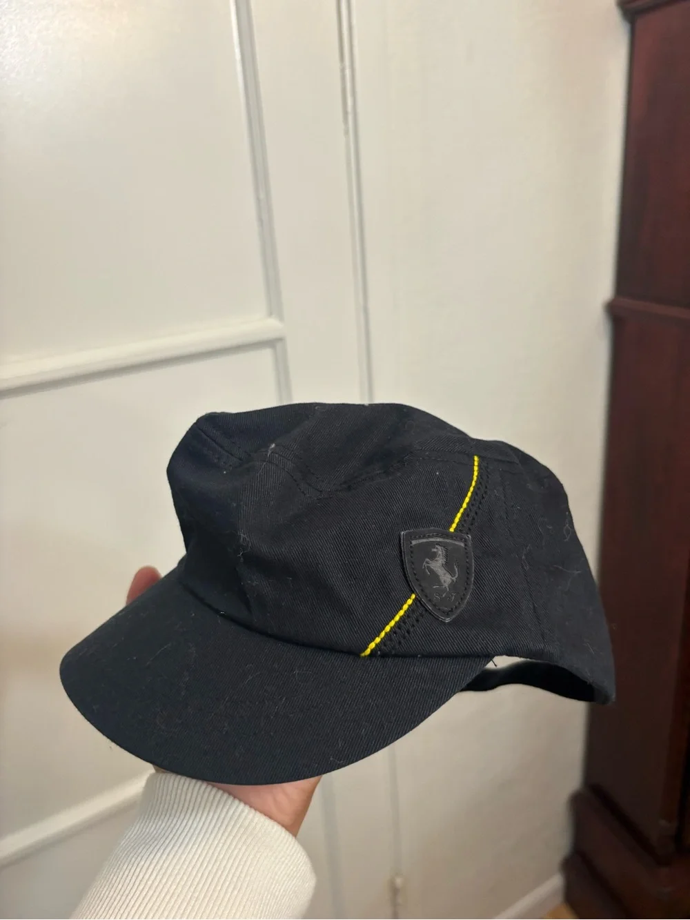 2000s puma  Scuderia Ferrari F1 team cap features a prominent embroidered shield